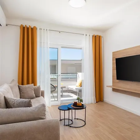 Dada Luxury A2 Apartament *